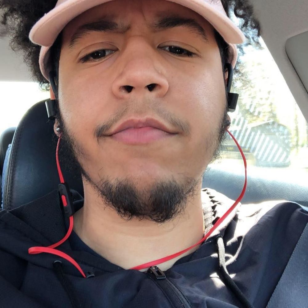 Meet your Posher, Isaiah